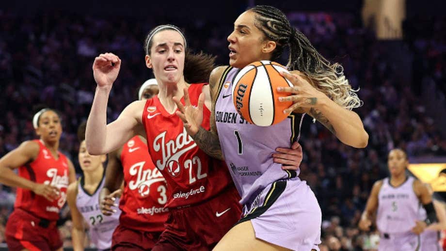 Caitlin Clark hits 500 assists faster than anyone in WNBA history but can't dodge boos