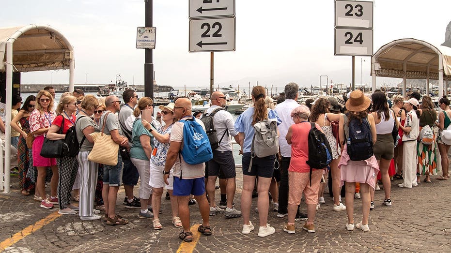 Stunning vacation hot spot turns into overcrowded nightmare as tourists flood streets