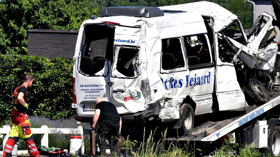 Crash involving speeding train, minibus in Belgium leaves 4 dead including 2 children