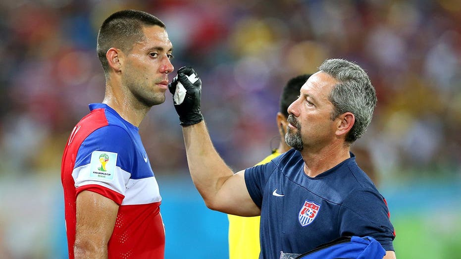 Clint Dempsey invokes broken nose, heart procedures to show how much playing for USMNT in World Cup meant