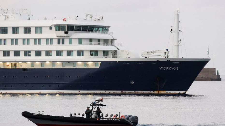 Top WHO official warns cruise passengers are ‘high-risk contacts’ as Americans return from hantavirus ship