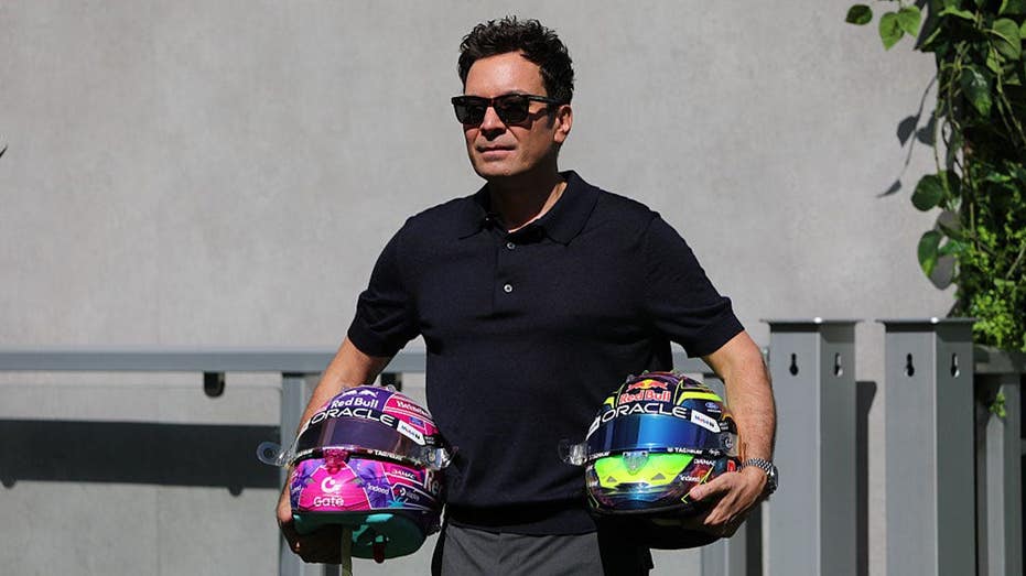 Jimmy Fallon starts chewing on microphone in cringey interview ahead of F1 Miami