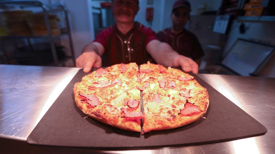 America's best-tasting pizza chain is an old-school favorite, survey finds