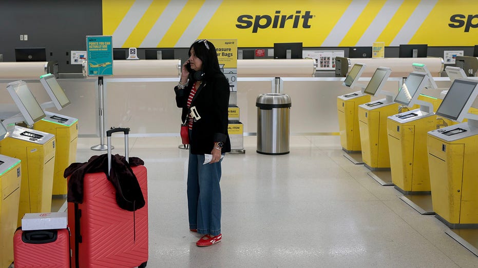 Spirit Airlines chaos could be big loss for budget travelers as they fight for answers