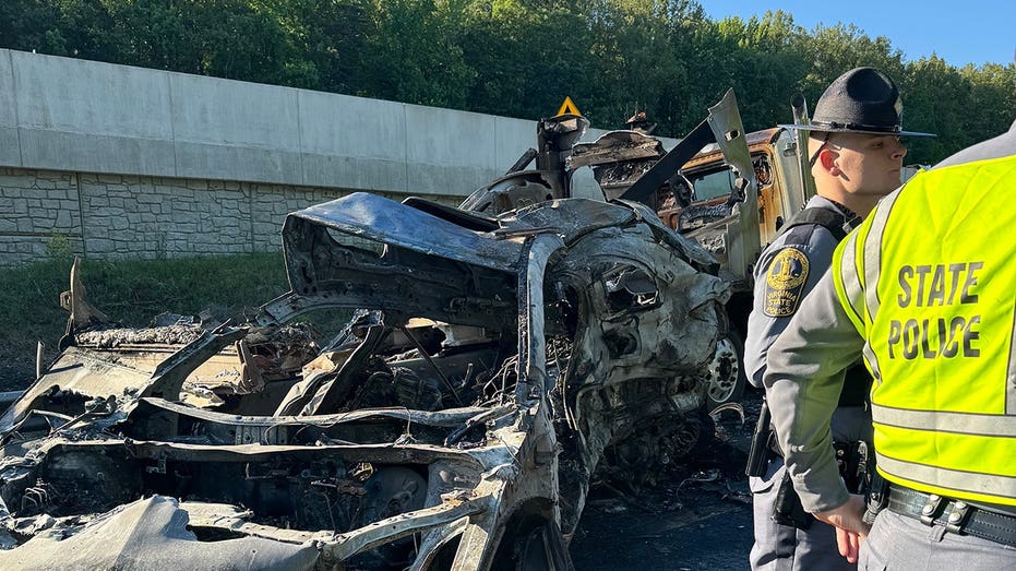 Virginia bus crash that killed five involved driver who doesn't speak English, Sean Duffy says