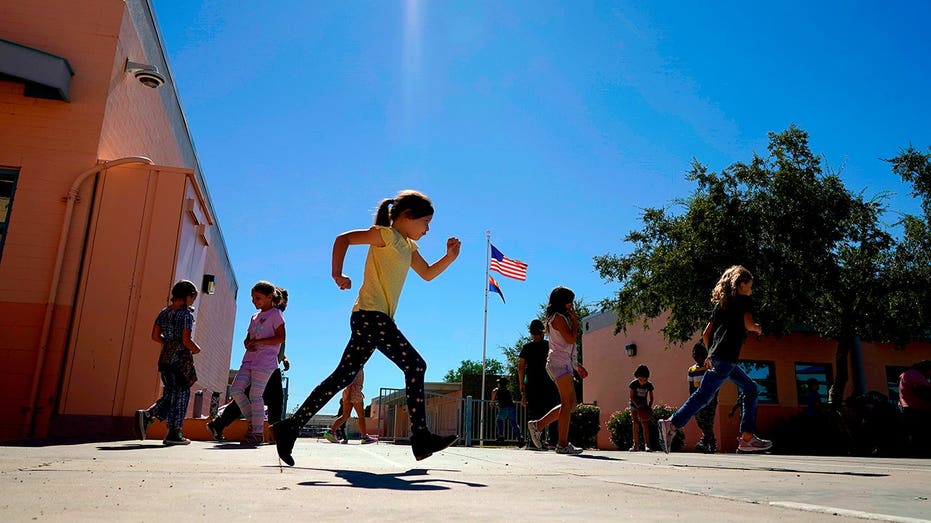 Pediatricians group stands up for kids' rapidly shrinking recess time: 'Very powerful benefit'