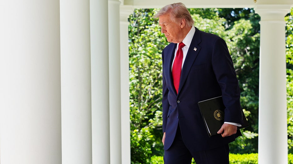 US responds to reports that an American aircraft was shot down in Iran and more top headlines