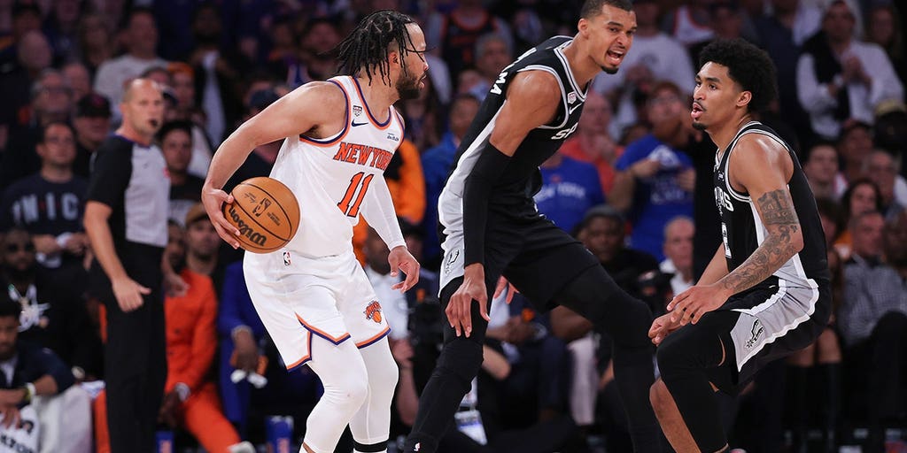 Victor Wembanyama puts hand on Jalen Brunson's head, pushes him down as refs look the other way in Game 3