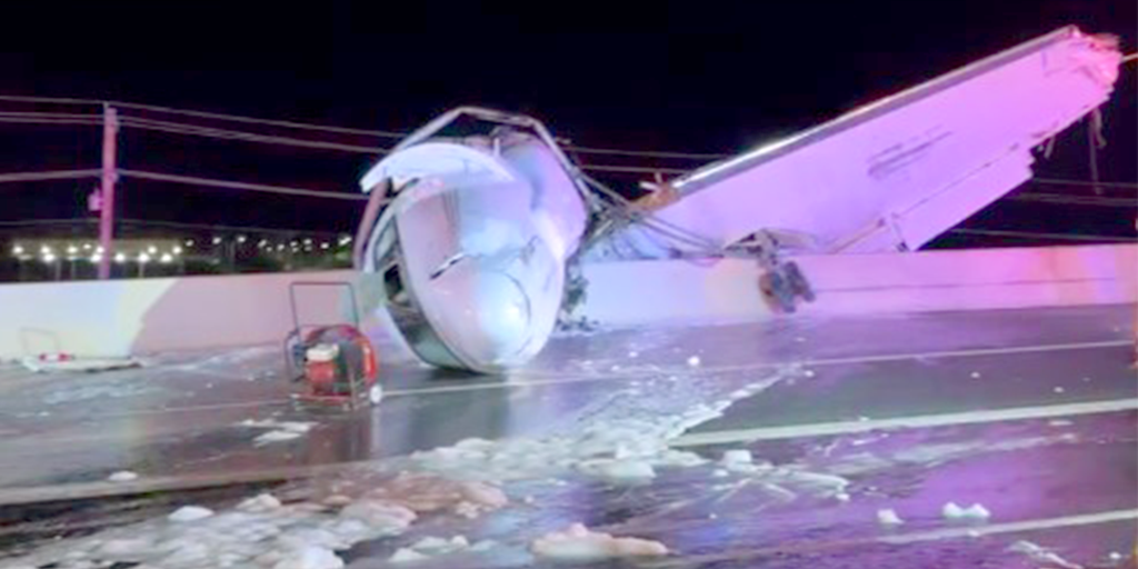 Texas plane crash leaves one dead, more injured after business jet catches fire on highway