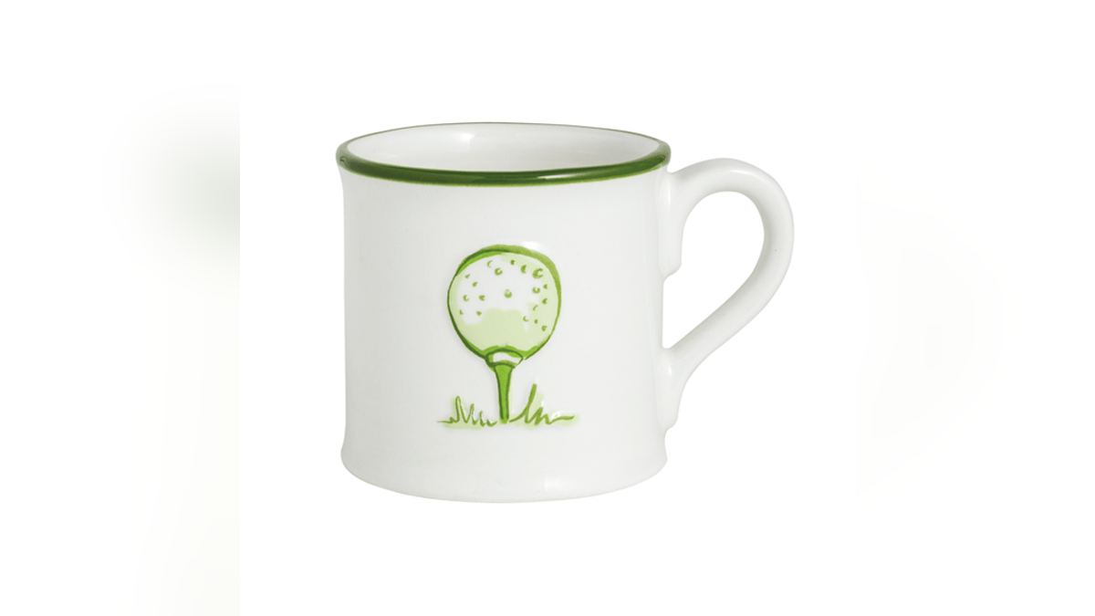 Golf dads will be delighted by this charming mug.
