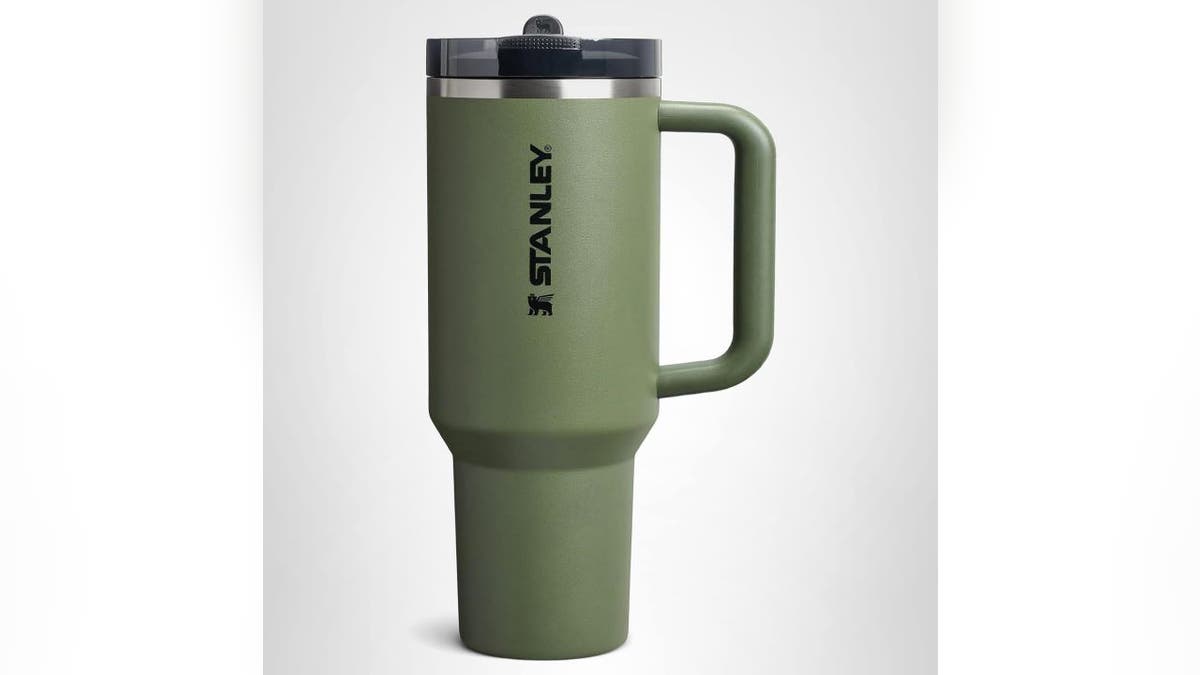 Bring ice-cold water to stay hydrated.