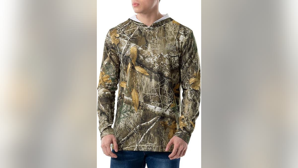Stay cool in this lightweight, UV protective hoodie.