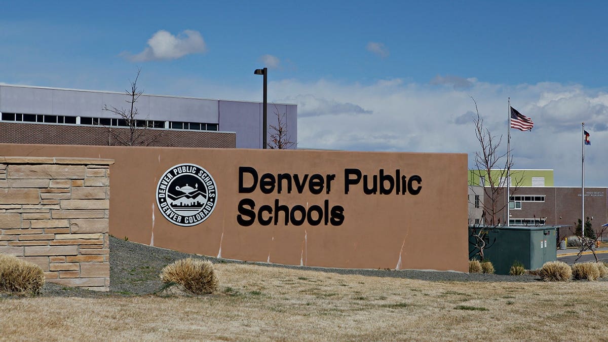 Denver-Public-Schools-building