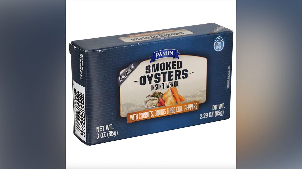 Pampa smoked oysters container