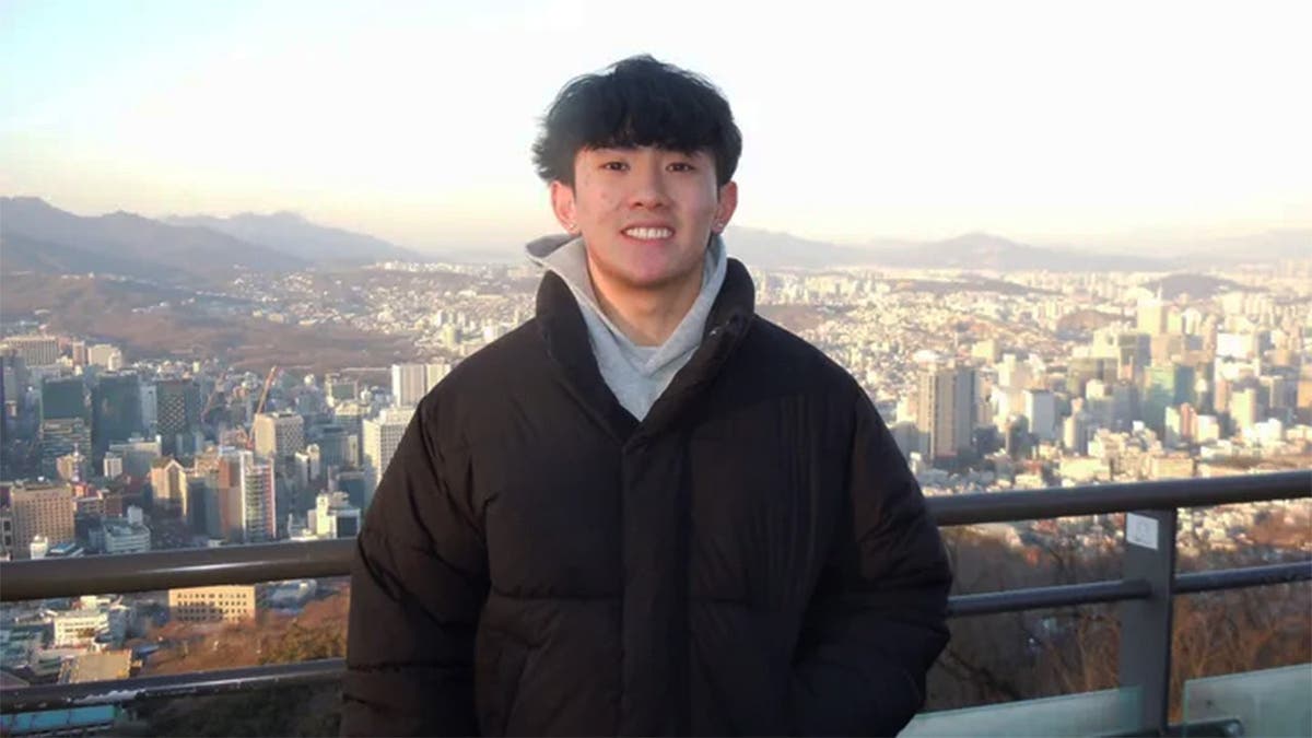 Kansas college student drowns after jumping into 'breathtaking' destination with deadly track record Kansas college student drowns after jumping into 'breathtaking' destination with deadly track record