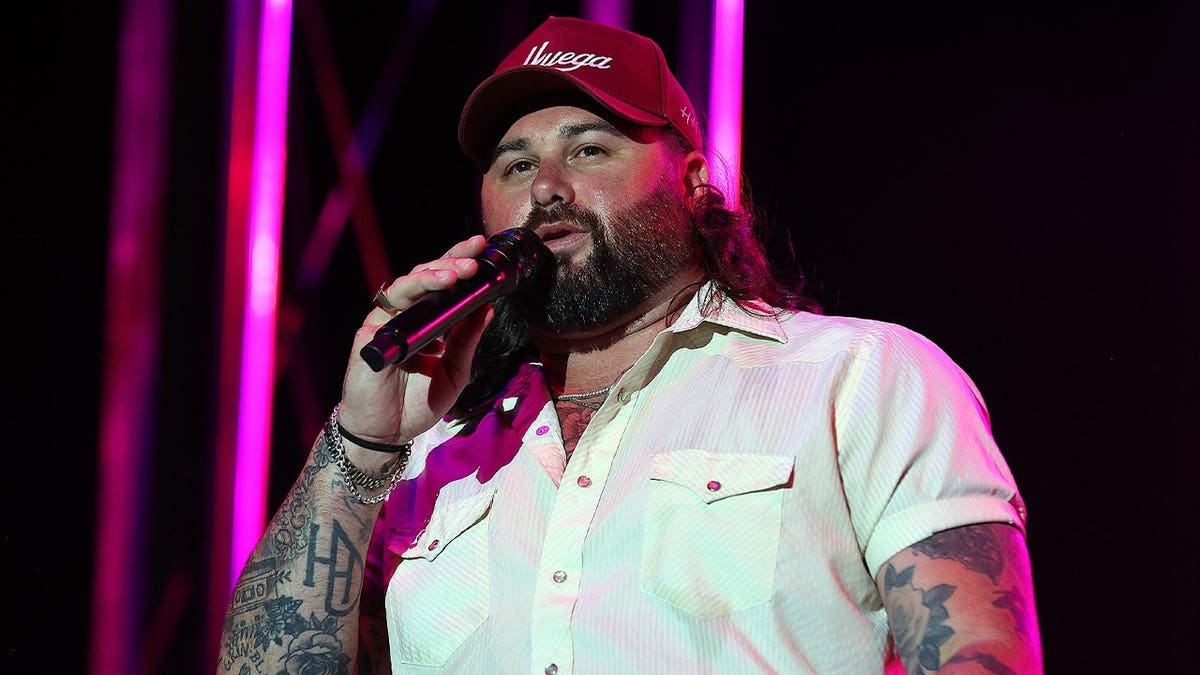 Country star Koe Wetzel