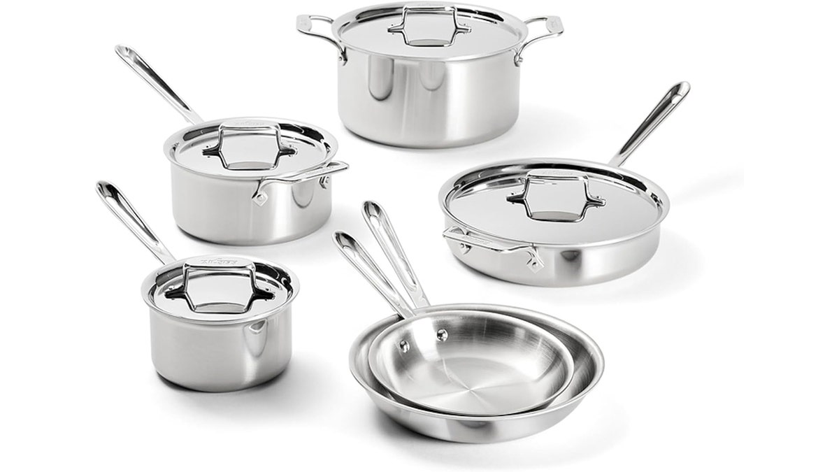 All-Clad bonded stainless steel cookware is still manufactured in Pennsylvania.