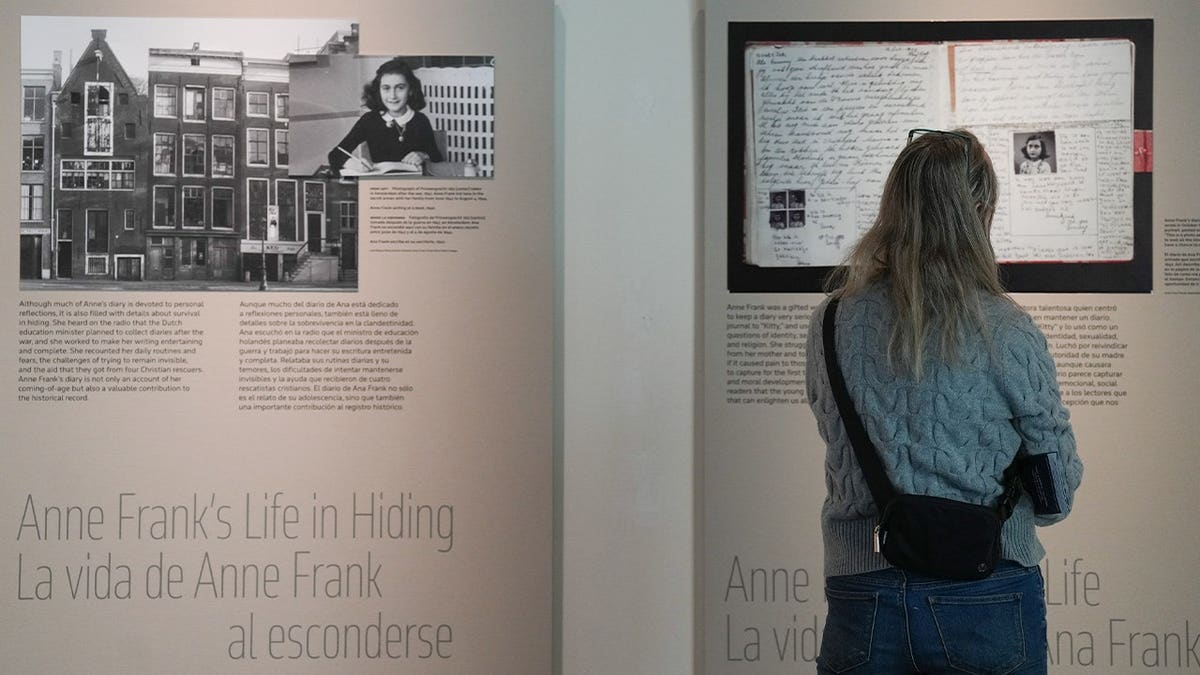 EXPOSIÇÃO NO MUSEU ANNE FRANK