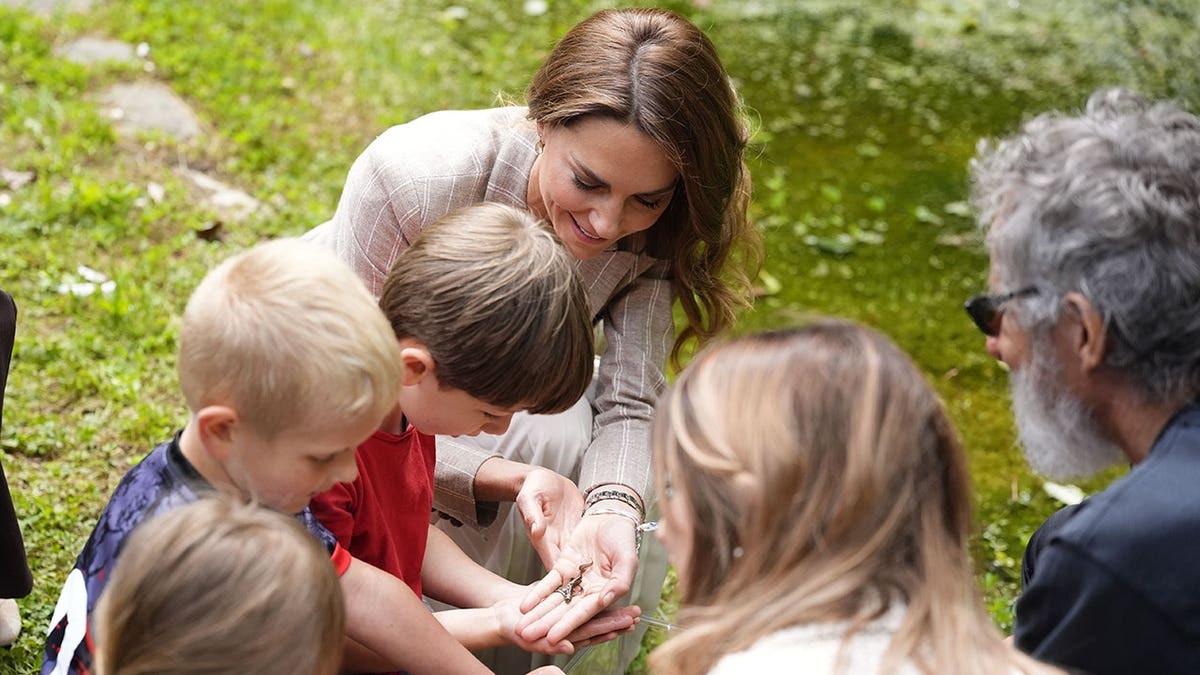 Catherine Princess of Wales visiting Salvador Allende Scuola dell'infanzia in Reggio Emilia Italy