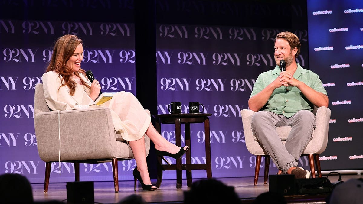 Erika Ayers Badan e Dave Portnoy juntos na 92NY na cidade de Nova York