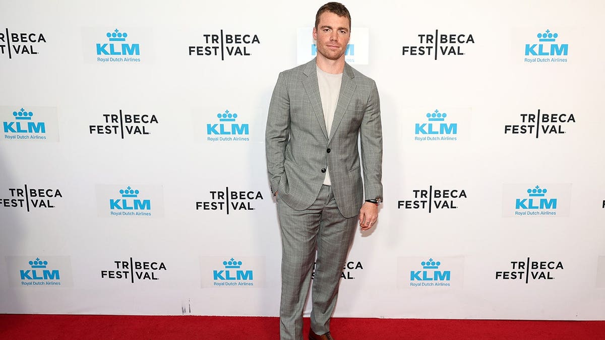 Gabriel en el estreno de «Iconoclast» en el Village East Cinema de Nueva York