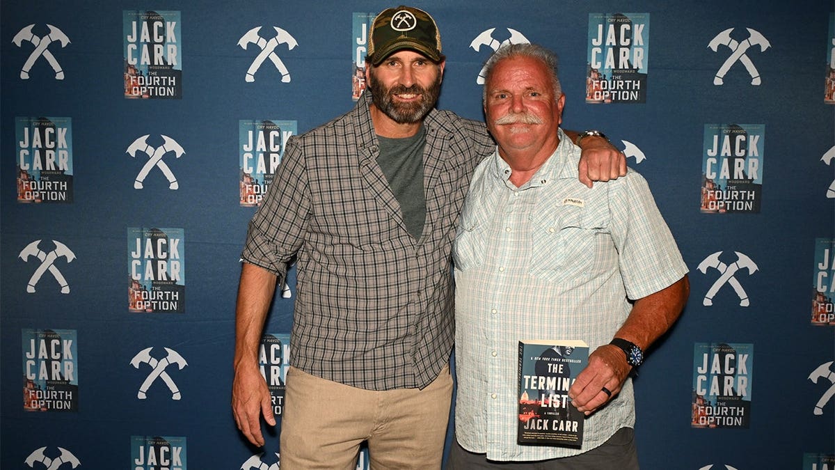 Jack Carr and Kelly McGinness at Carr's book signing.