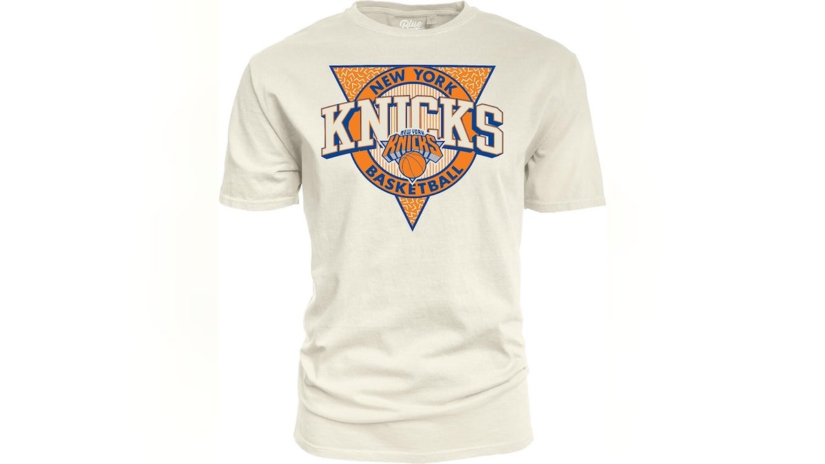 Show team spirit with a sports T-shirt.