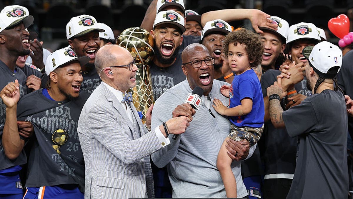 Head Coach Mike Brown and the New York Knicks