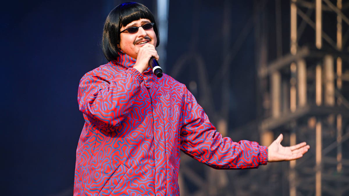 Oliver Tree biểu diễn trong Lễ hội âm nhạc Thống đốc năm 2023 
