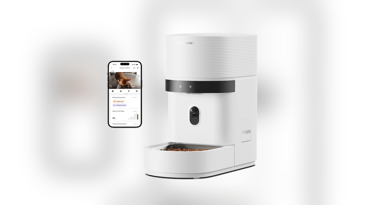 Track every meal and spot appetite changes over time.