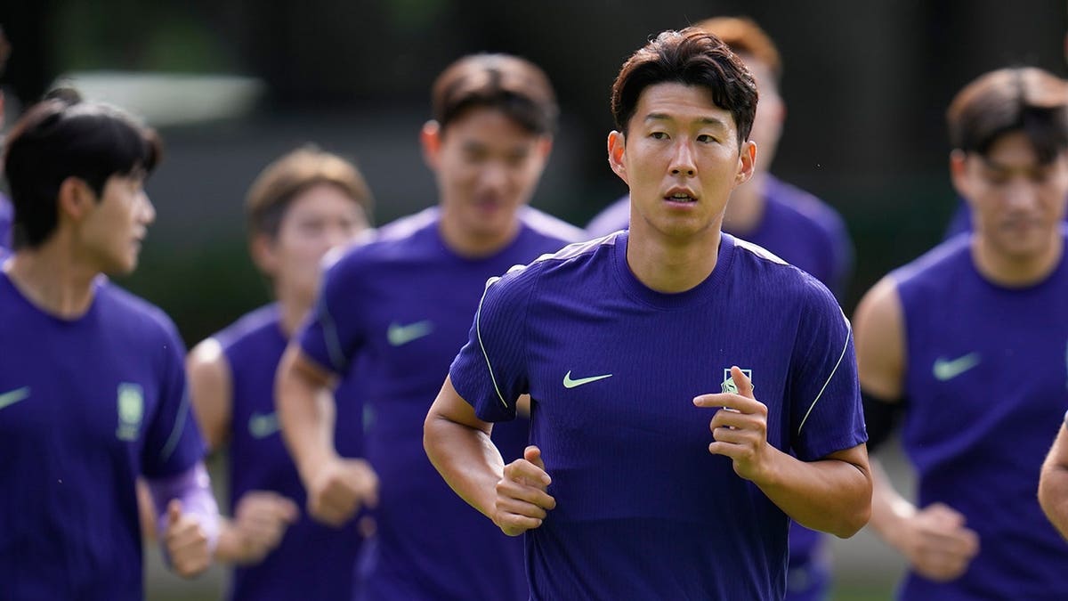 South Korea's Son Heung-min warming up during training session in Guadalajara Mexico