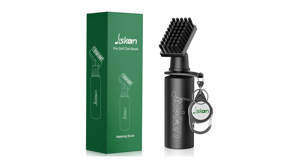 Clip this brush onto a golf bag for on-course cleaning.