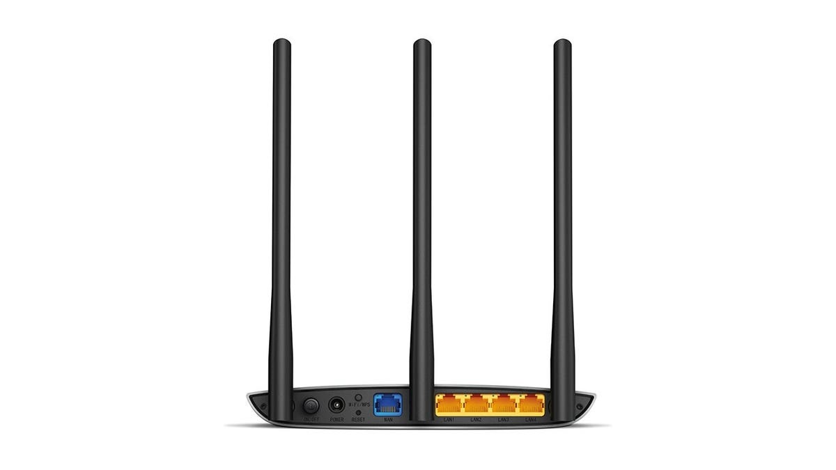 The back of a WiFi router