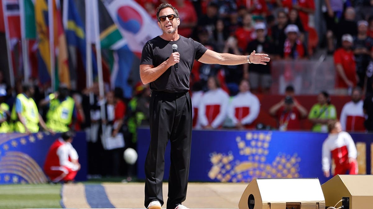Will Arnett na cerimônia de abertura da Copa do Mundo FIFA de 2026 no Canadá, em junho de 2026.