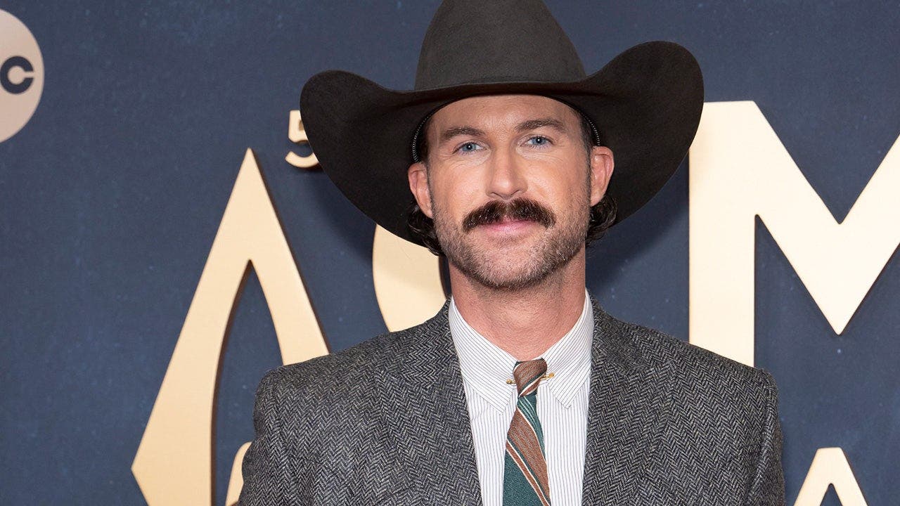 foxnews.com - David Hookstead - Riley Green drops 19-track album 'That's Just Me' and country music fans can't get enough