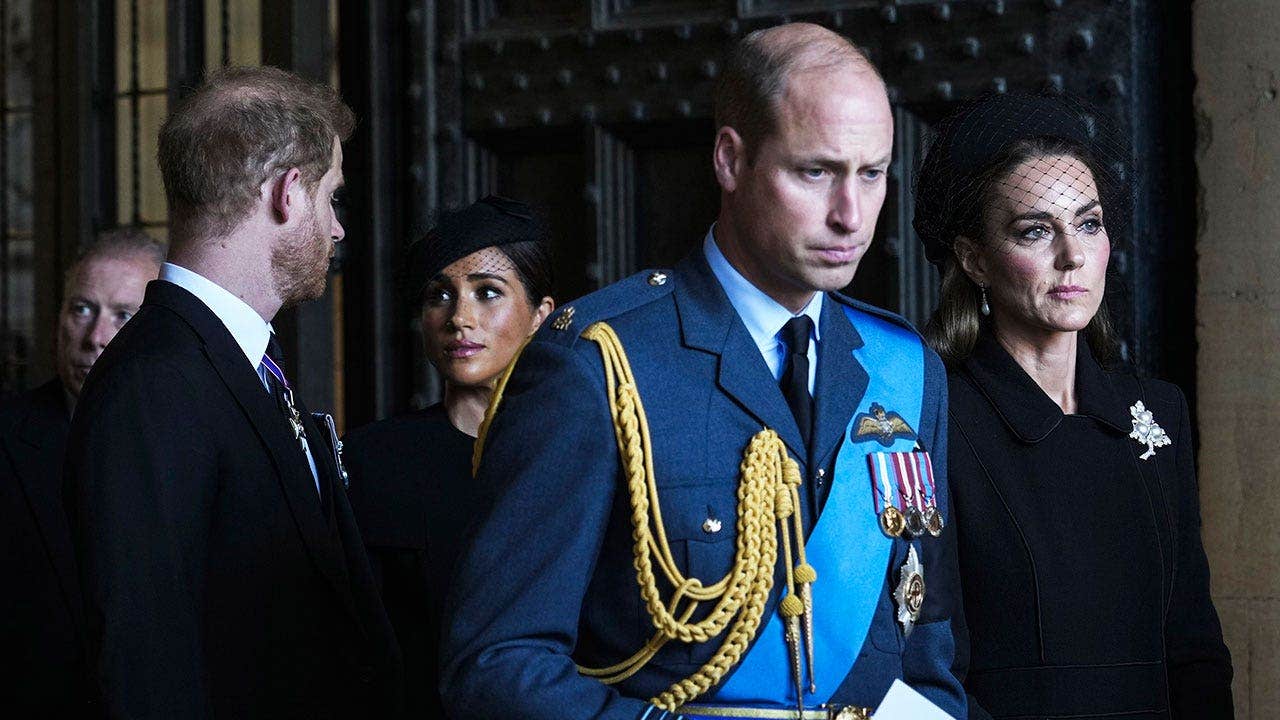 Prince William's door is 'bolted shut' as Prince Harry plans UK return with Meghan Markle, children: expert