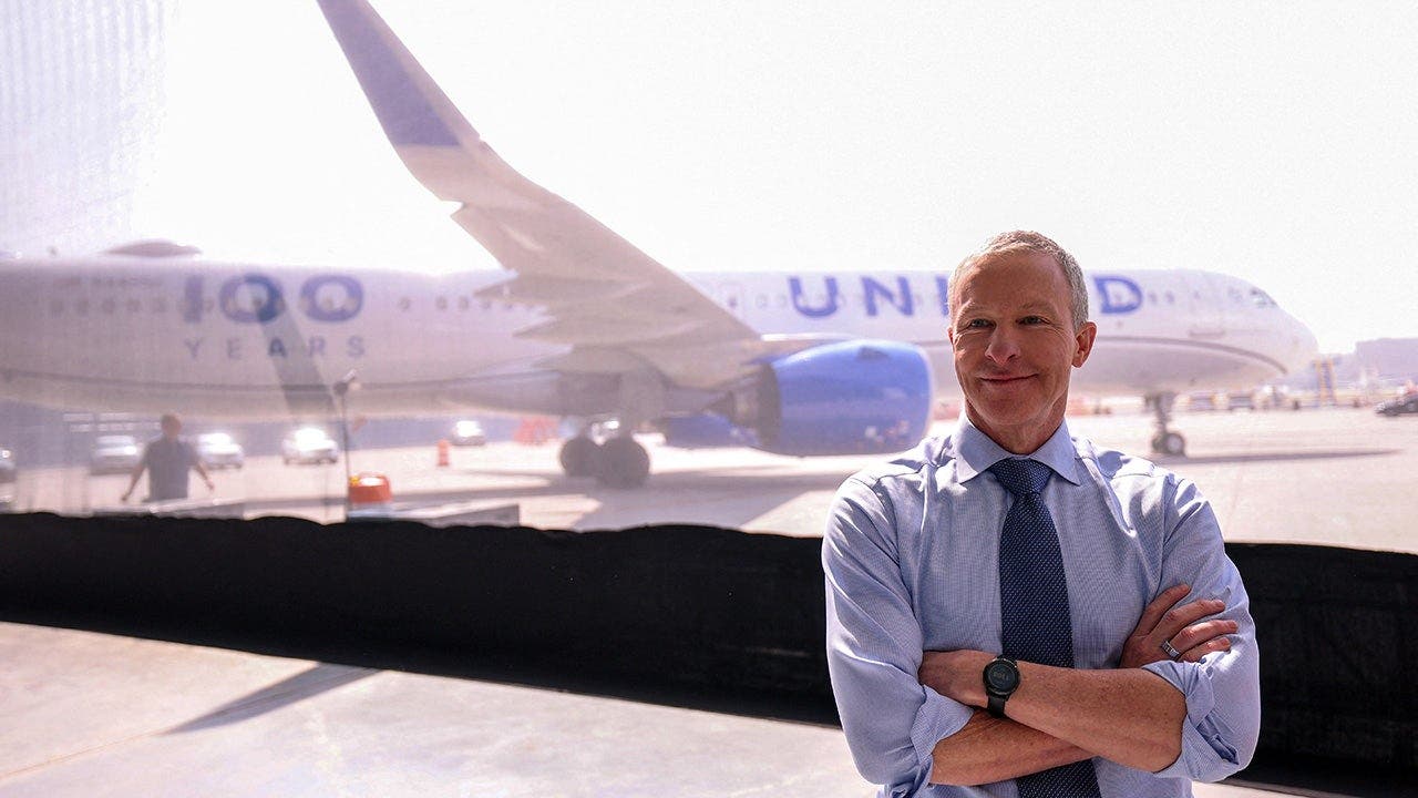 foxnews.com - Teresa Mull - Airline CEO who counted cards now bets premium perks can win over fliers