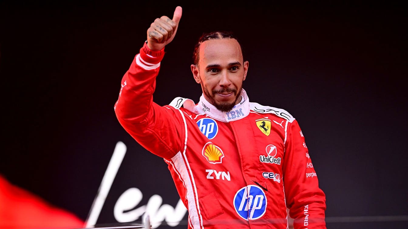 Lewis Hamilton, valorado en $ 500 millones y saliendo con la multimillonaria Kim Kardashian, quiere poner un límite a la riqueza.