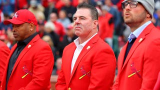 MLB Jim Edmonds dice que él no habría tolerado las protestas durante el himno nacional: «Nos ponemos de pie y saludamos»
