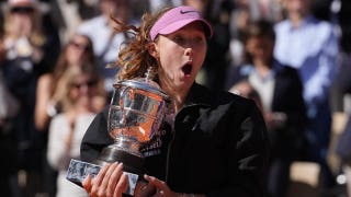 French Open winner Mirra Andreeva quickly corrects trophy pose after historic victory
