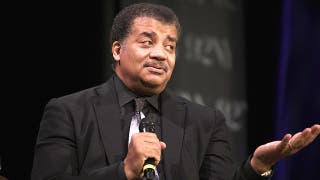 Neil deGrasse Tyson dares government to 'just show the alien,' as disclosure fervor continues to grow