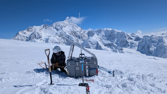 National Park Service ranger dies after falling into crevasse on Mount McKinley during climbing patrol - Fox News