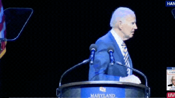 Biden's latest awkward moment goes viral after speech at Democratic gala - Fox News