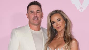 Brooks Koepka's wife gushes over meeting her celebrity crush at Phoenix Open - Fox News