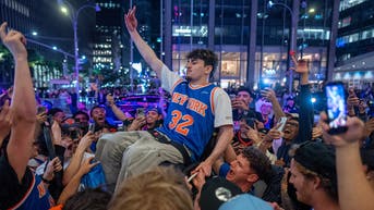 NYPD reverses watch party ban outside MSG for Knicks' first finals in 27 years - Fox News