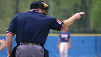 Youth softball umpire goes face-to-face with coach, shoves fly in front of girls - Fox News