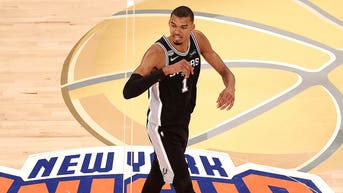 Spurs snap Knicks' 13-game playoff win streak with Game 3 victory behind Victor Wembanyama's 32 points - Fox News