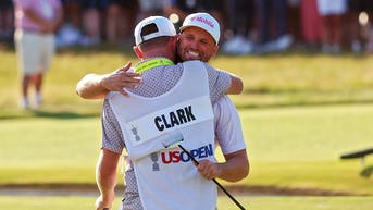 Wyndham Clark survives hostile crowd to win second US Open at Shinnecock Hills - Fox News