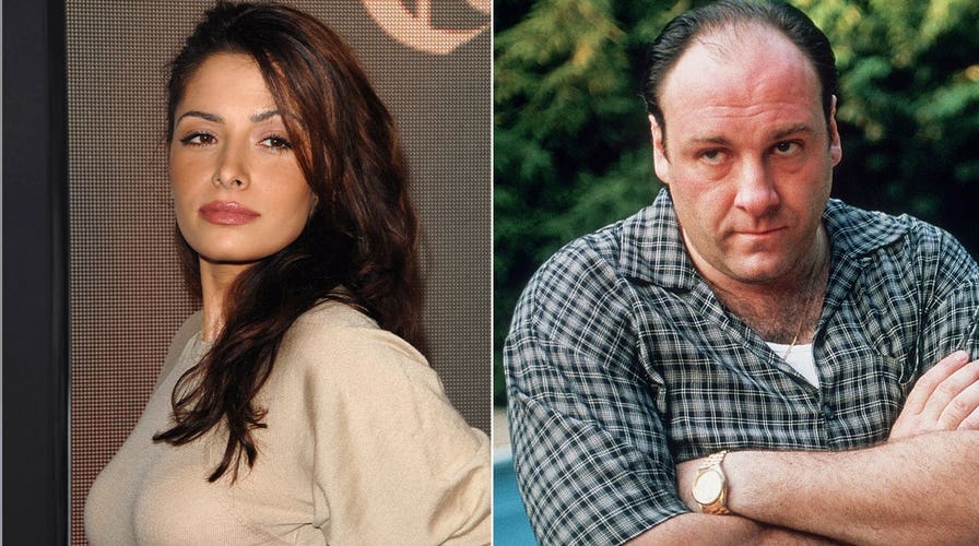 'Sopranos' star Drea de Matteo says James Gandolfini gave out expensive gifts during the show's run