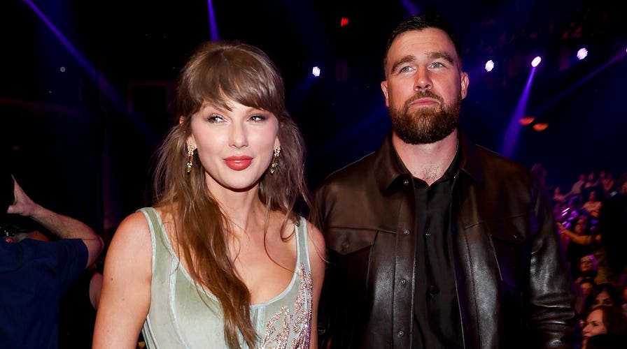 Taylor Swift won best pop album at the iHeartRadio Music Awards